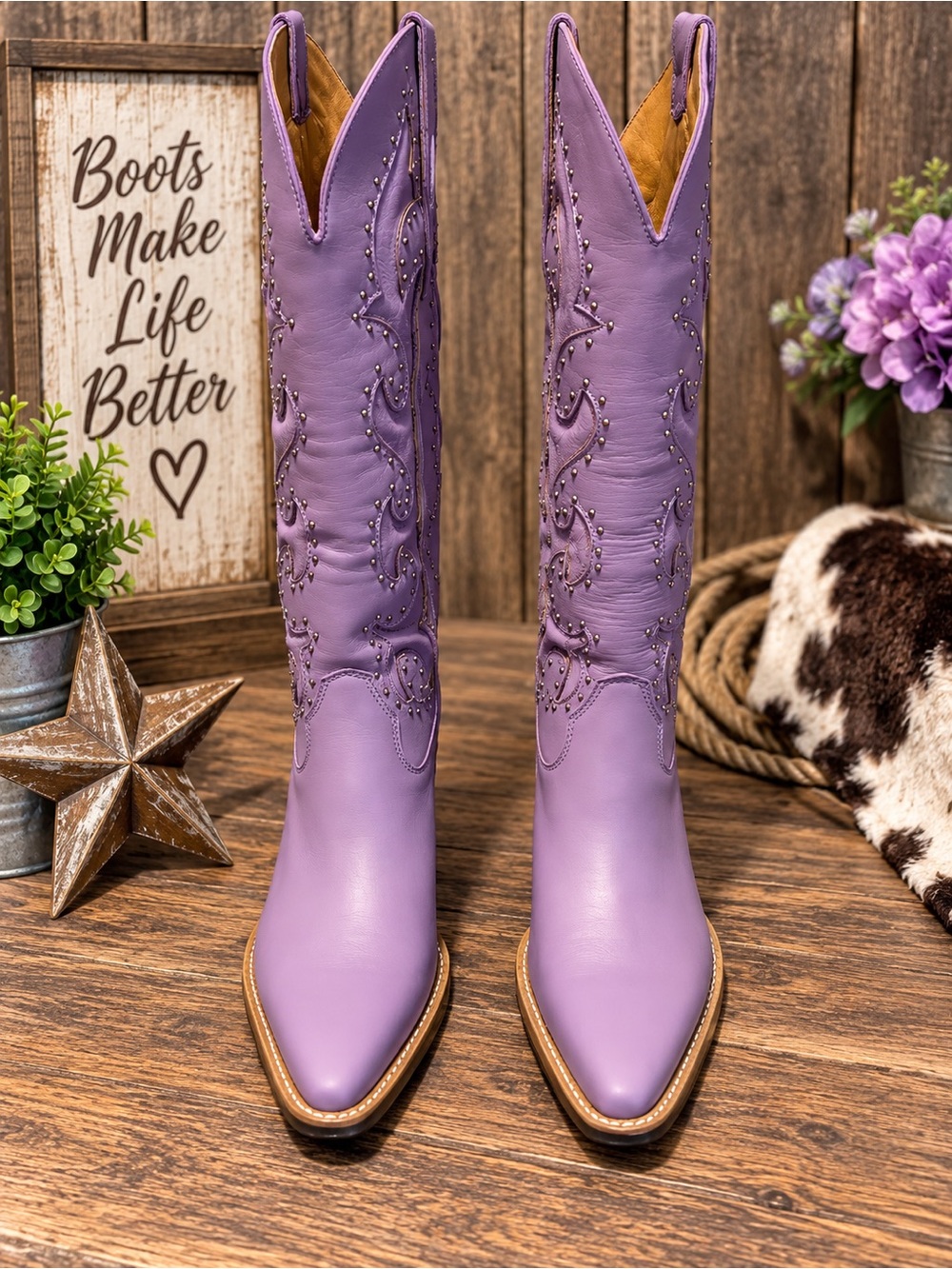 Dingo New W/O Tag Leather Dingo Lavender Purple Studded Western Cowboy Boots
